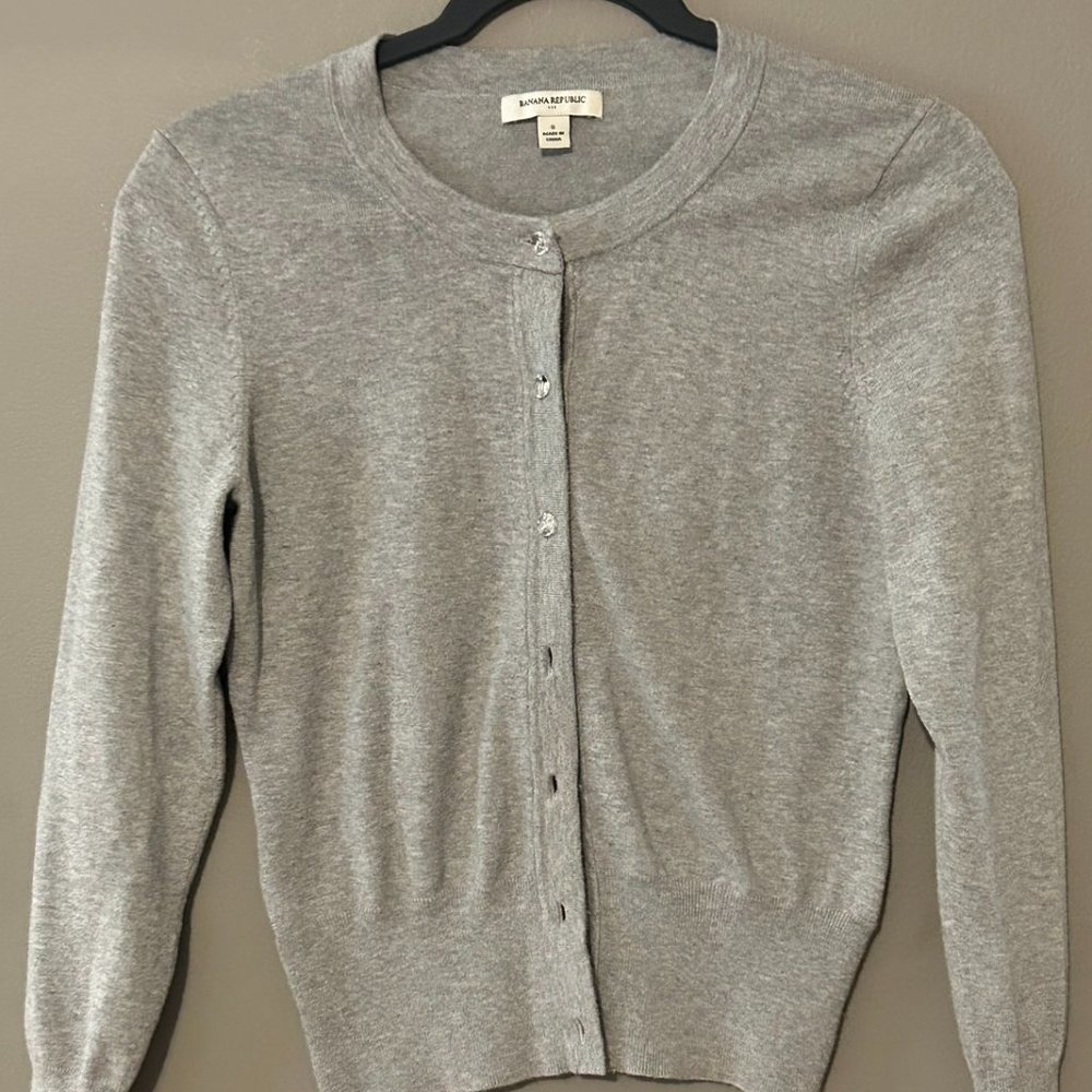 Banana Republic - Gray Cardigan - Clear Button Detail - Size Small